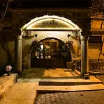 Elite Cave Отель