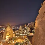 Elite Cave فندق