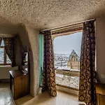 엘리트 케이브 스위트 호텔