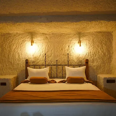 Elite Cave Szálloda