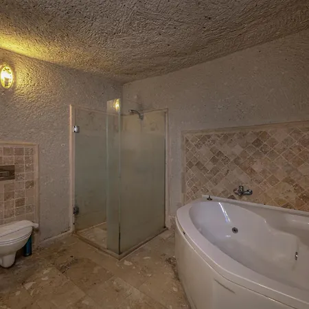 Elite Cave Otel 2*