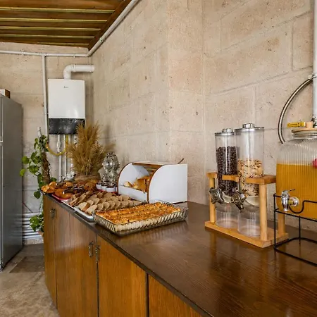 Otel Elite Cave