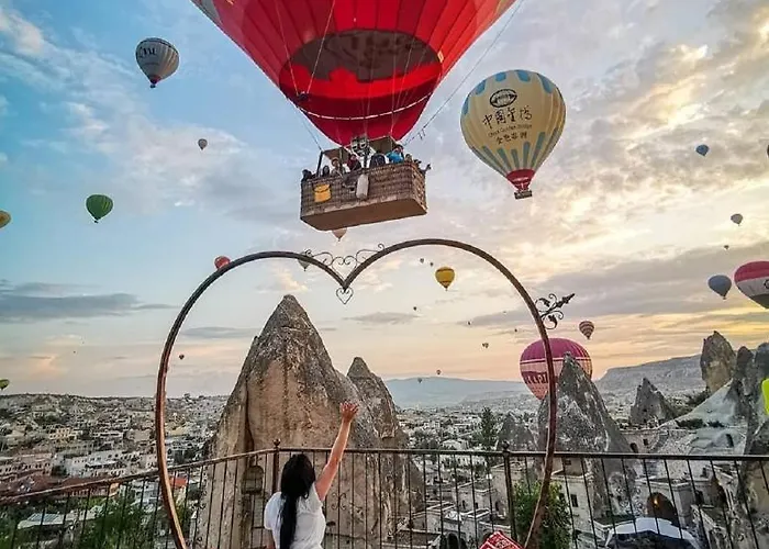 Elite Cave מלון גורמה