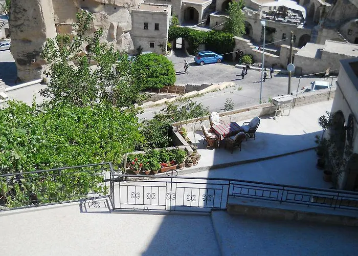 Elite Cave فندق غوريمِيه