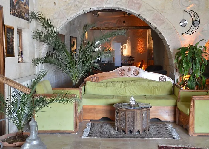 Elite Cave מלון 2*