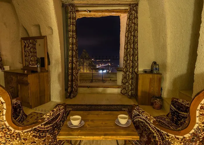 Elite Cave 2* Γκόρεμε