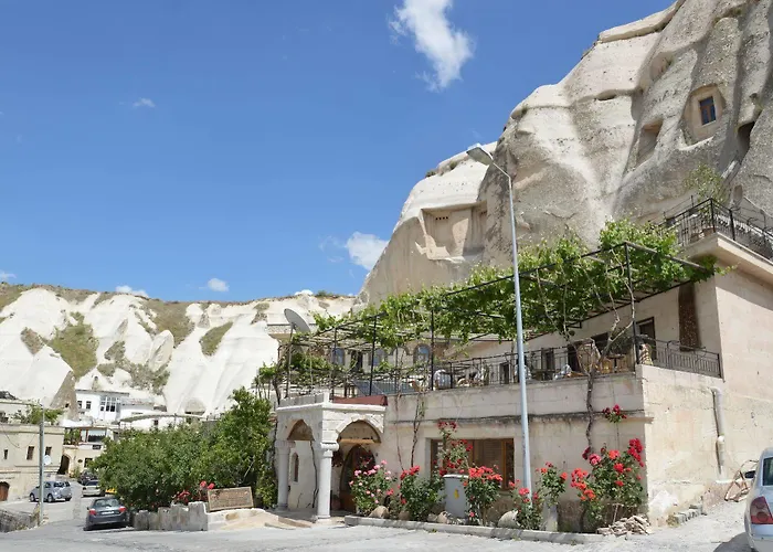 Elite Cave 2* Γκόρεμε