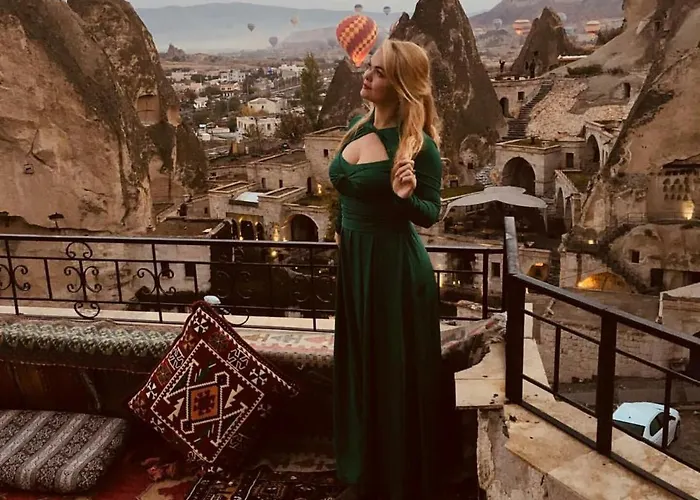 Elite Cave فندق غوريمِيه