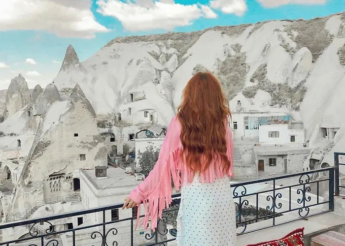 Elite Cave מלון 2*